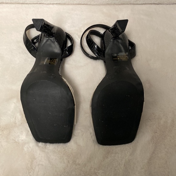 Charlotte Russe Women’s Black Heels Size 7 - Picture 11 of 14